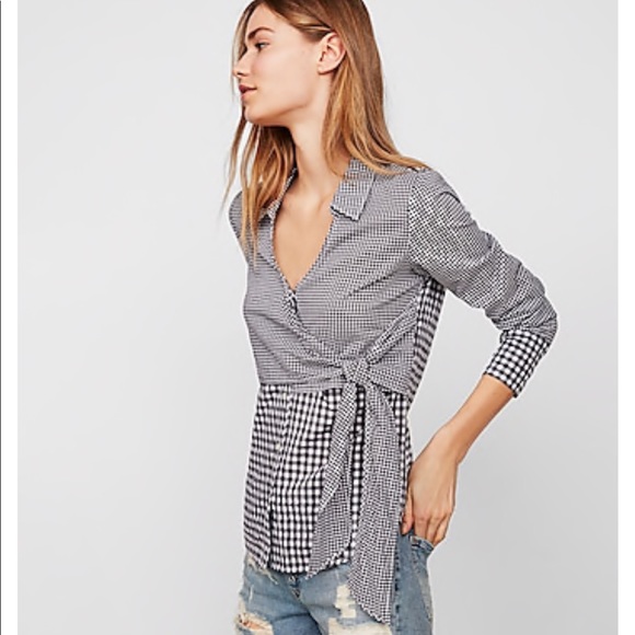 NWT Blue Mixed Gingham Tie Front Surplice Shirt. M - Picture 3 of 3